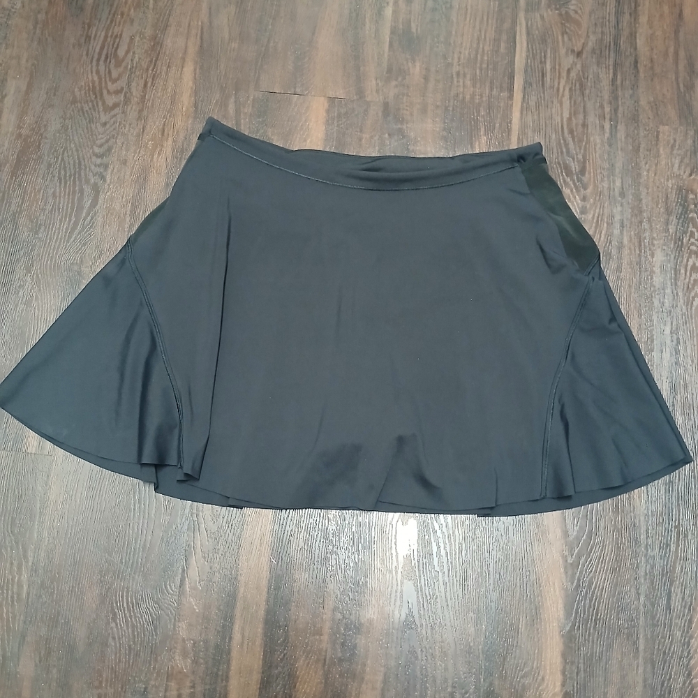 Athleta Black Flared Athletic Skort